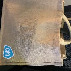 Bossa, segons ha informat Eindhoven Airport mitjançant iLost