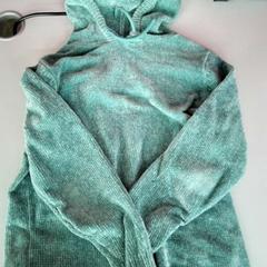 Sveter, ako bolo nahlásené Twisto pomocou iLost