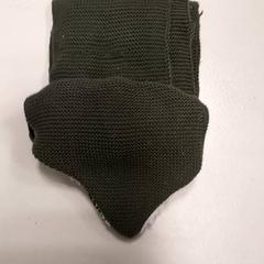 Vestiario Muts,sjaal, come riportato da Regio West-Vlaanderen utilizzando iLost