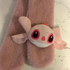 Sjal Roze, som rapportert av Artis ved bruk av iLost