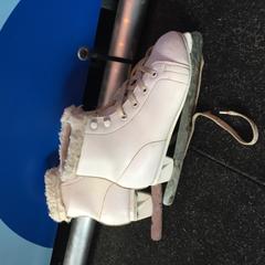 Łyżwy, zgłoszono przez Schaatsbaan Rotterdam przy użyciu iLost