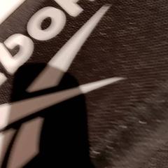 Zorroa, gisa salatu by De Efteling iLost erabiliz