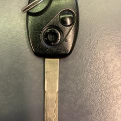 Chiavi della macchina, come riportato da Eindhoven Airport utilizzando iLost