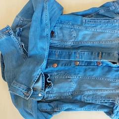 Kleding - Jeansjasje, segundo informou Centraal magazijn usando iLost