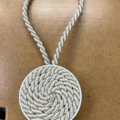 タッセル، كما تم الإبلاغ عنه بواسطة IKEA Tokyo-Bay عبر iLost