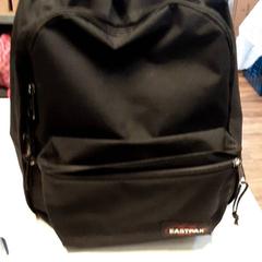 İLost kullanarak Qbuzz ZHN tarafından bildirildiği gibi Sırt çantası zwart