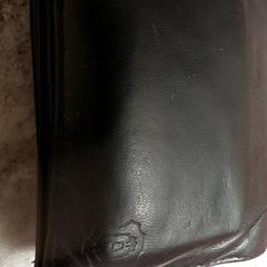 Portafoglio, come riportato da Regio Antwerpen - Brussel utilizzando iLost