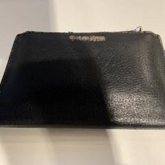 지갑 Op naam van coello santoyo, iLost를 사용하여 Gemeente Amsterdam에 보고됨