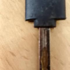 鍵 がiLostで Qbuzz GD Groningen Peizerweg によって報告されました