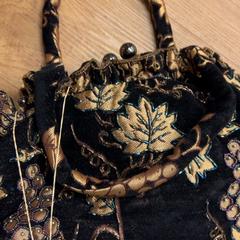 Bolsa, segundo informou HTM usando iLost