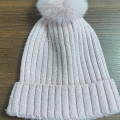 Beanie Lichtroze, som rapportert av Pathé Leeuwarden ved bruk av iLost