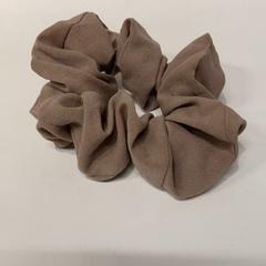 Scrunchie, segundo informou IKEA横浜 usando iLost