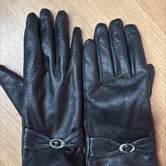 Rukavice, jak nahlášeno IKEA Brno pomocí iLost