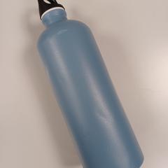 Fľaša na vodu, ako bolo nahlásené Padualaan 101 pomocou iLost