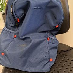 Rucksack blauw, gemeldet von Arriva Twents über iLost