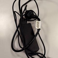 Adaptador oplader, segons ha informat Vrije Universiteit Amsterdam mitjançant iLost