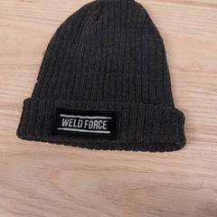 Cantant Mörkgrå, segons ha informat IKEA Gävle mitjançant iLost