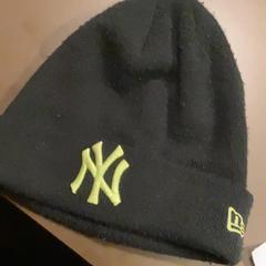 Hatt, rapporterat av MEININGER Hotel Brussels City Center med iLost