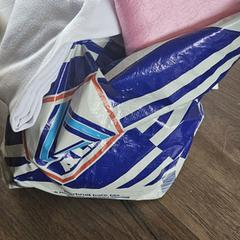 Aldi tas met inhoud, som rapportert til iLost