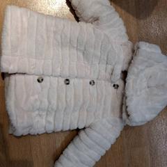 Manteau  enfant, come riportato da IKEA Paris Nord Roissy utilizzando iLost