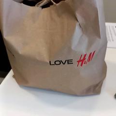 Sack Papieren zak H&M, gemeldet von Arriva Limburg Noord über iLost