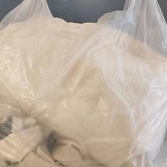 حقائب حمل وحقائب اليد Plastieken zak، كما تم الإبلاغ عنه بواسطة Regio Antwerpen - Brussel عبر iLost