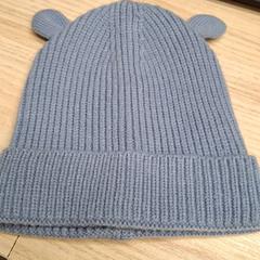 Baby hat Bonnet bébé primark, as reported by IKEA Montpellier using iLost