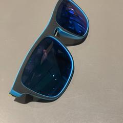 İLost kullanarak Pathé Tilburg Stappegoor tarafından bildirildiği gibi Güneş gözlüğü