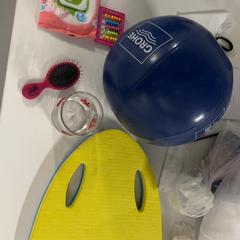 Kids playing toys, jak nahlášeno Silver Sands Beach pomocí iLost