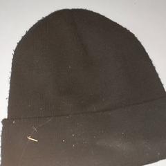 의류 - Muts, iLost를 사용하여 Regio Antwerpen - Brussel에 보고됨