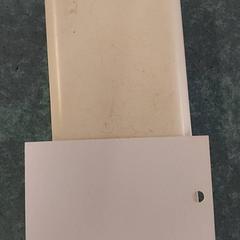 Électronique Powerbank, a été signalé par Regio Antwerpen - Brussel utilisant iLost