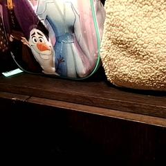 Mochila, Mochila & Xoguete de peluche Meerdere spullen, segundo informou Beekse Bergen Resorts en Hotel usando iLost