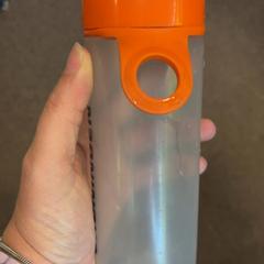 Bottle, as reported by Burgers' Zoo using iLost