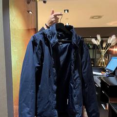 Blauwe jas, as reported by Van der Valk Hotel Veenendaal using iLost