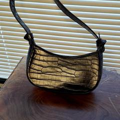 Poltsa Zwart, gisa salatu by Connexxion Haarlem IJmond iLost erabiliz