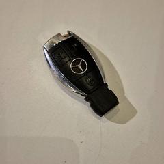 Autosleutel Zwart, come riportato da Pathé de Kuip utilizzando iLost