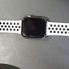 Äpple klocka watch, rapporterat av SnowWorld Landgraaf med iLost