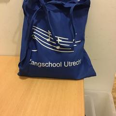 Jutazsák, amint azt Qbuzz U-OV az iLost segítségével jelentette.