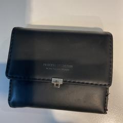 Portefeuille Op naam van Koster, a été signalé par Gemeente Amsterdam utilisant iLost