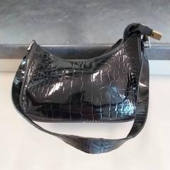 Tasje zwart, as reported by Arriva Limburg Zuid using iLost