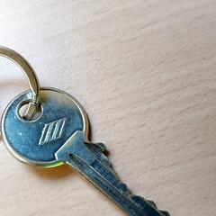 Clés, a été signalé par Centraal magazijn utilisant iLost