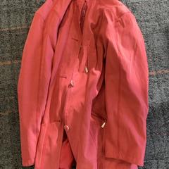 Kurtka, zgłoszono przez Connexxion Amstelland-Meerlanden Schiphol Zuid przy użyciu iLost