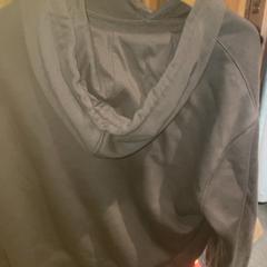 İLost kullanarak Club Nyx/Exit Café tarafından bildirildiği gibi Kapüşonlu svetşört brown