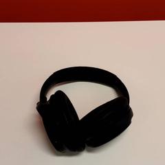 İLost kullanarak Vrije Universiteit Brussel (VUB) tarafından bildirildiği gibi Koptelefoon // headphones