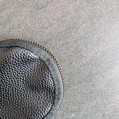 Zwarte kinder portemonnee, som rapporterats till iLost