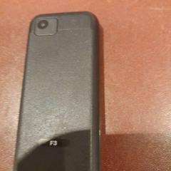 Cellulare NOIR F3, come riportato da TCL utilizzando iLost