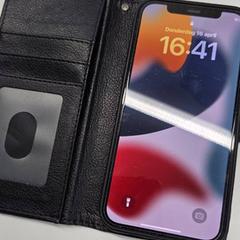Iphone APPLE, zwart, in zwart lederen hoesje, zoals gemeld door Stad Hasselt met iLost