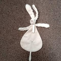 플러시 슬랩 Konijn, iLost를 사용하여 Burgers' Zoo에 보고됨