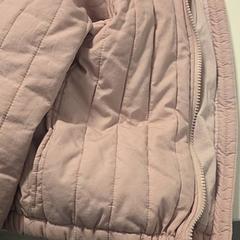 Cappotto, come riportato da IKEA Mons utilizzando iLost