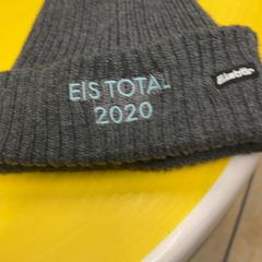 Bonnet Grijs, a été signalé par IKEA Delft utilisant iLost